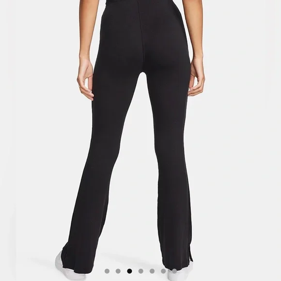 Nike Sportswear Chill Knit Women's Tight Mini-Rib Flared Leggings - Picture 3 of 8